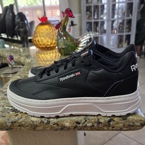Reebok Club C Womans  Black Leather Sneakers with White  Platform Sole